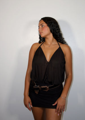 VESTIDO DE TULE
