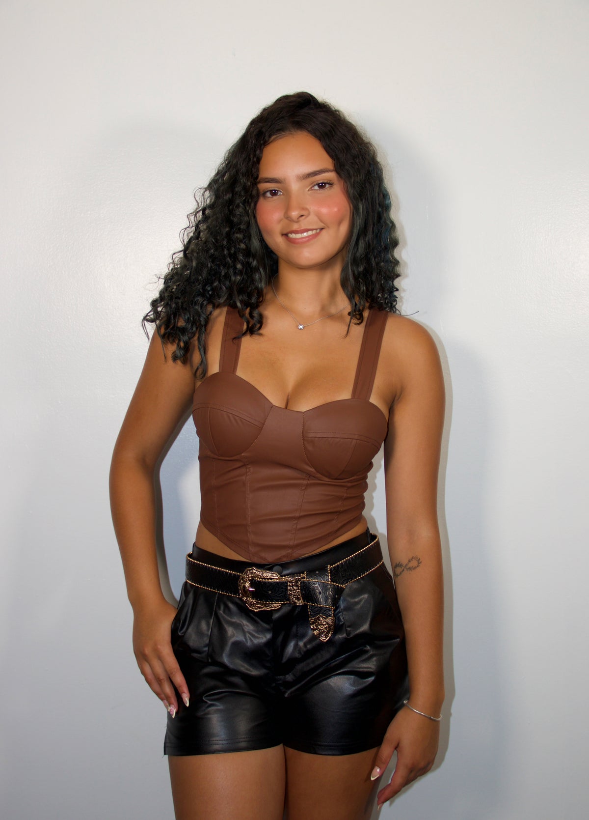 CROPPED DE COURO SINTÉTICO